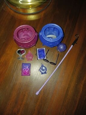 Mattel Moonspell Magic Monster High Doll Accessories